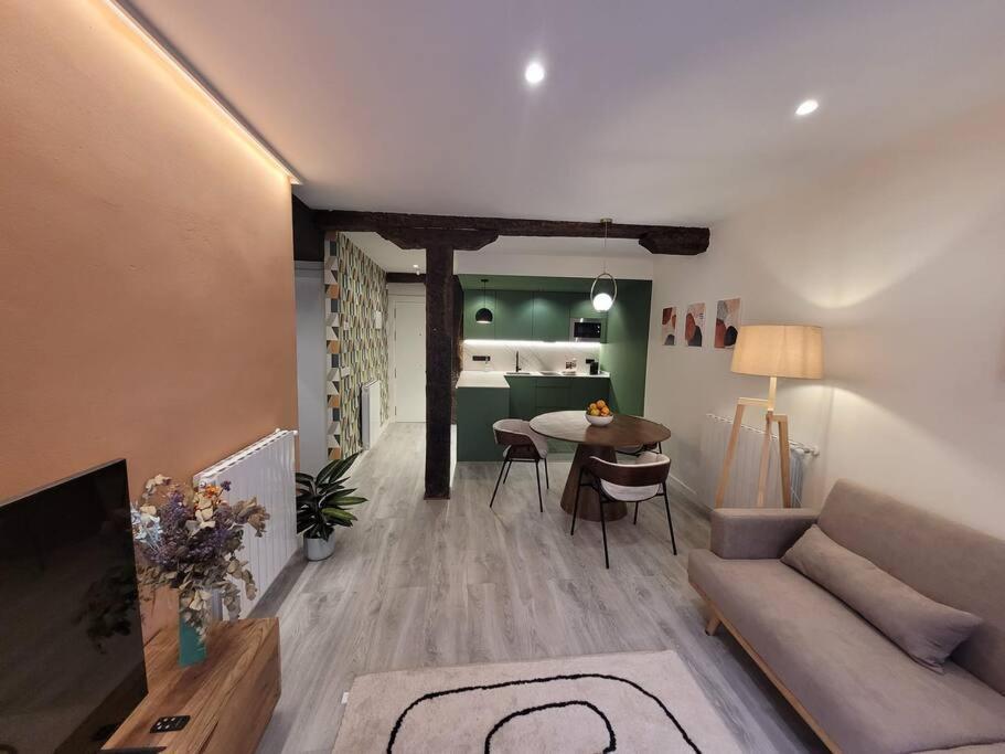 Piso Boutique A Un Minuto Del Casco Viejo Daire Bilbao Dış mekan fotoğraf